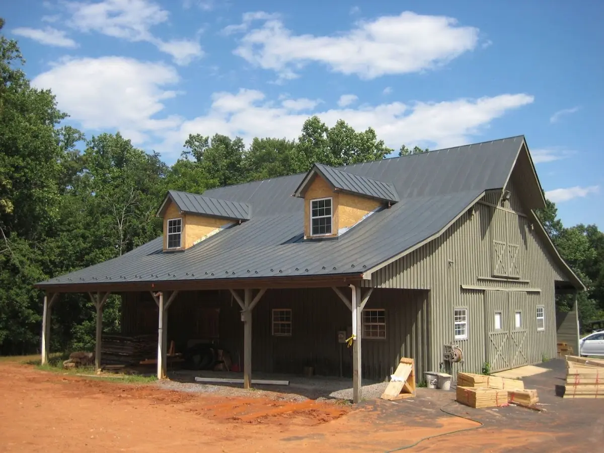 Expert Roof Coating workmanship in Ranchos del Oro